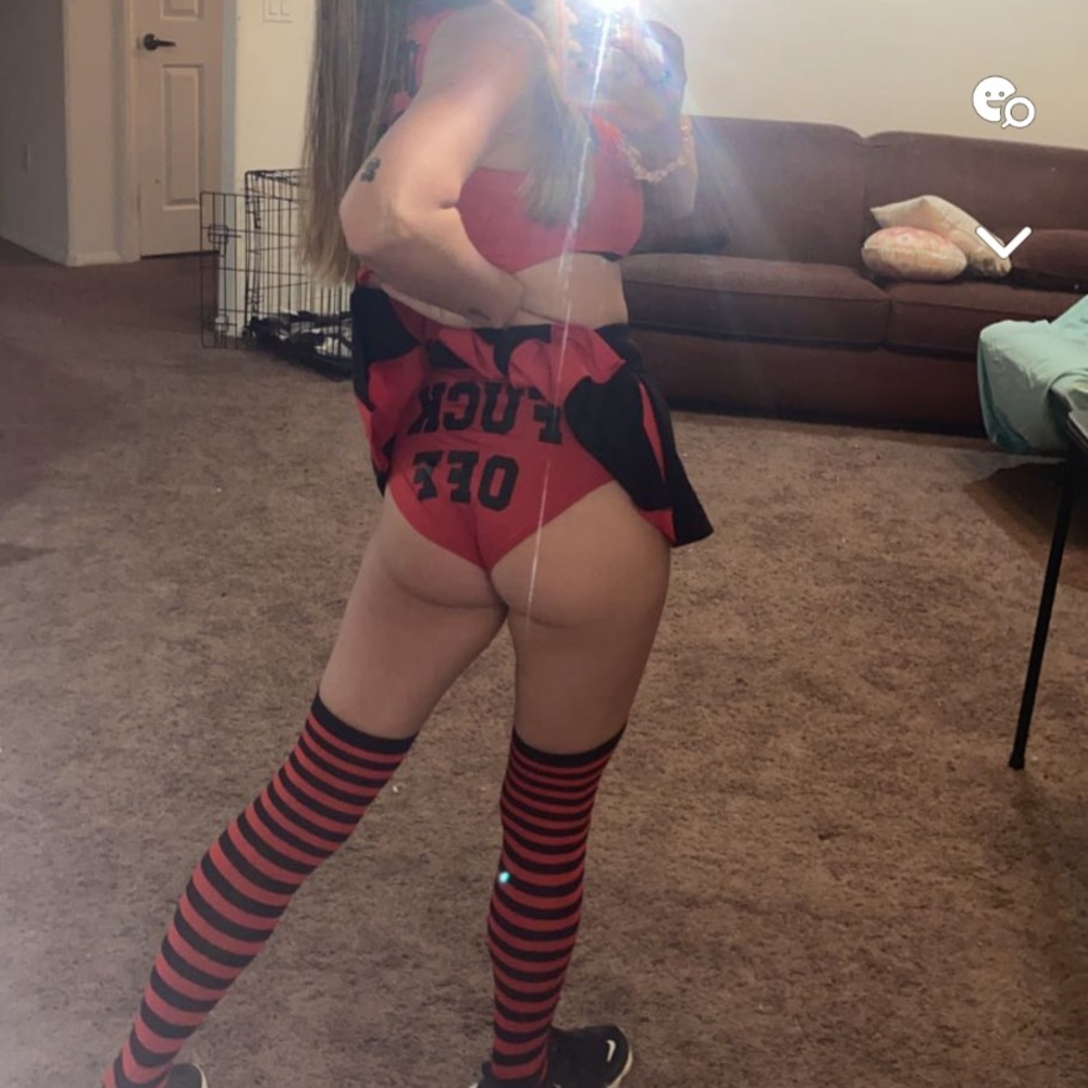 ❤️Dolls Kill 🖤Cheerleader and/or derby girl 📣 Halloween costume - Picture 6 of 8